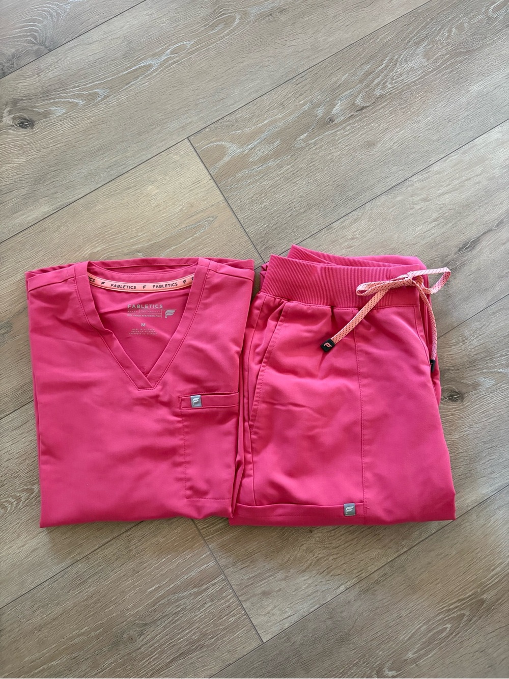Fabletics Womens 1 pocket Scrub Top and Straight Leg Scrub Pants in Hot Pink